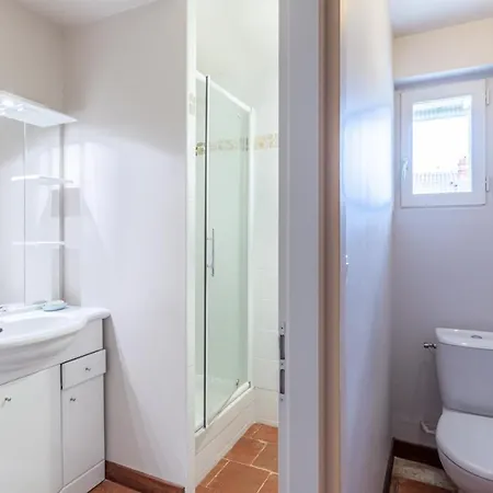 Pleiade شقة بزييه